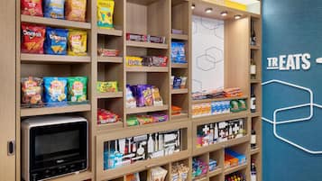 Snack bar