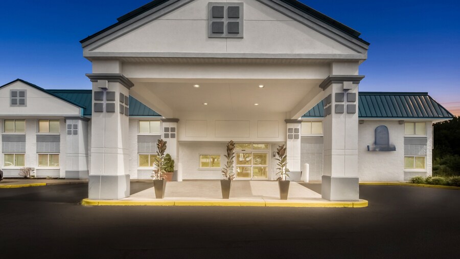 Baymont by Wyndham Westampton