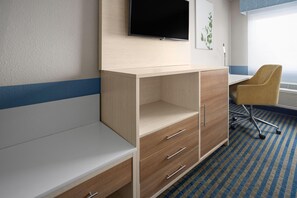 Chambre, 1 très grand lit, non-fumeur