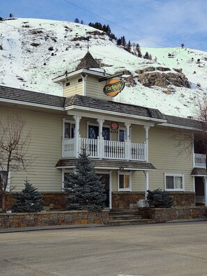 Exterior - Parkway Inn of Jackson Hole (Jackson)