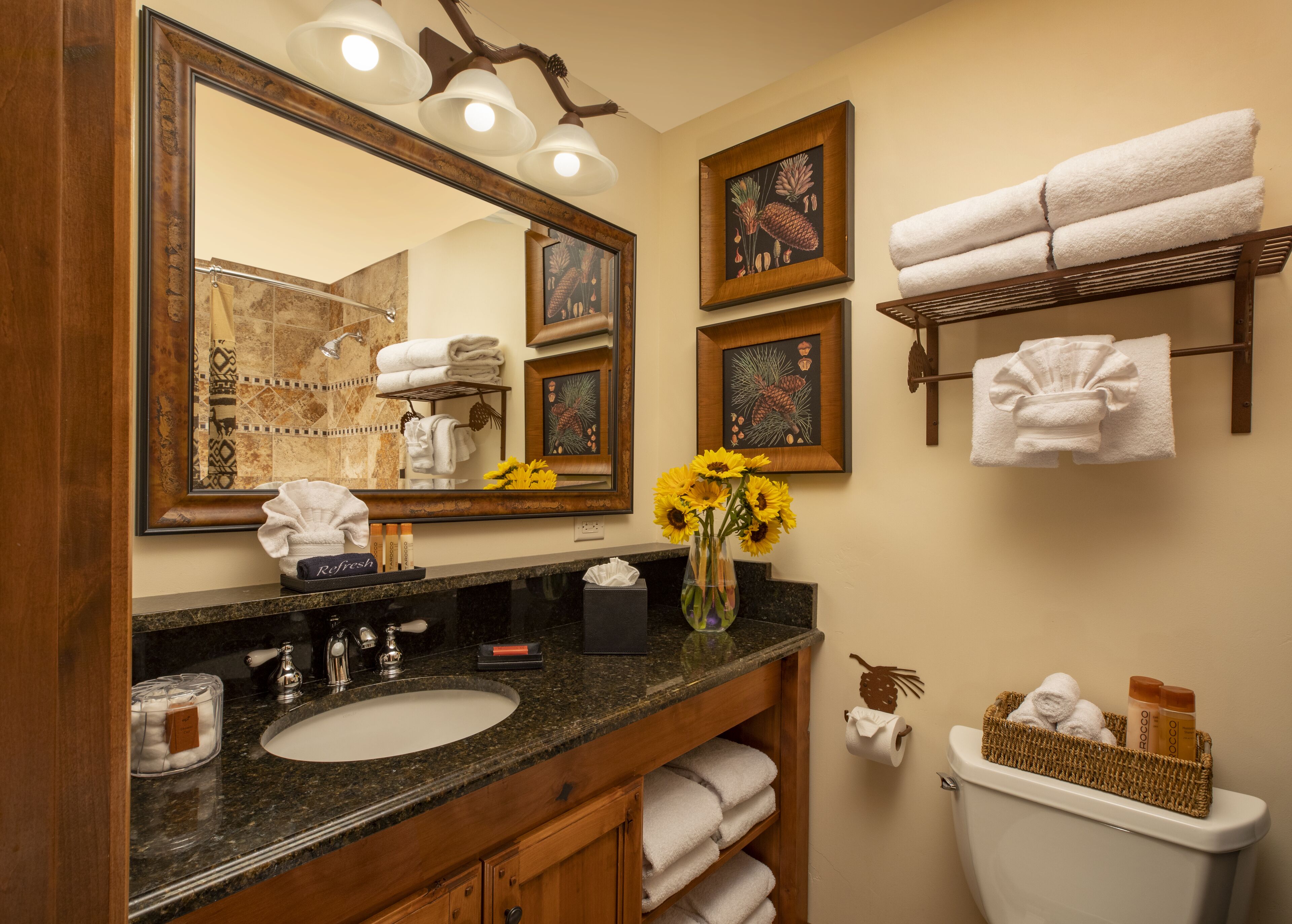 suite, 1 bedroom | bathroom | designer toiletries, hair dryer, towels, soap
