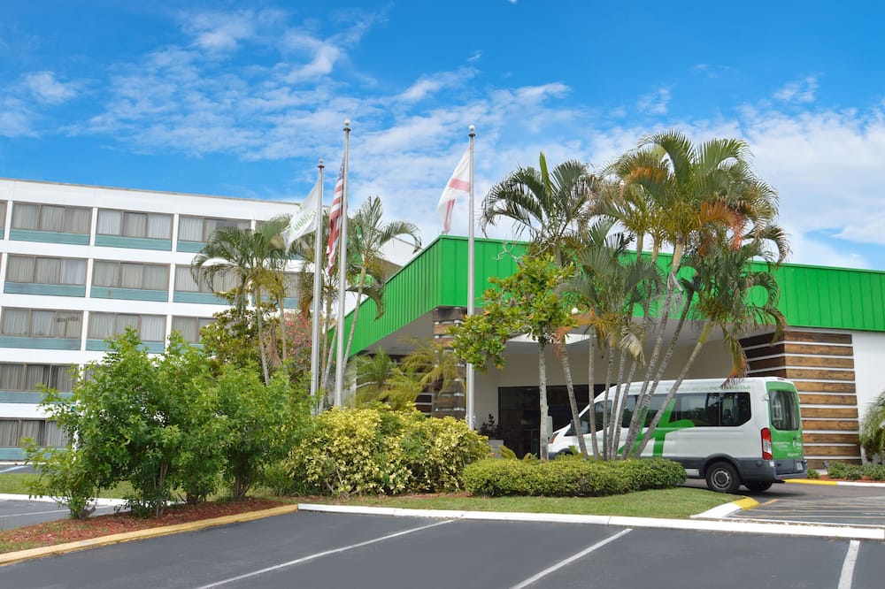 Holiday Inn St Petersburg N - Clearwater, an IHG Hotel