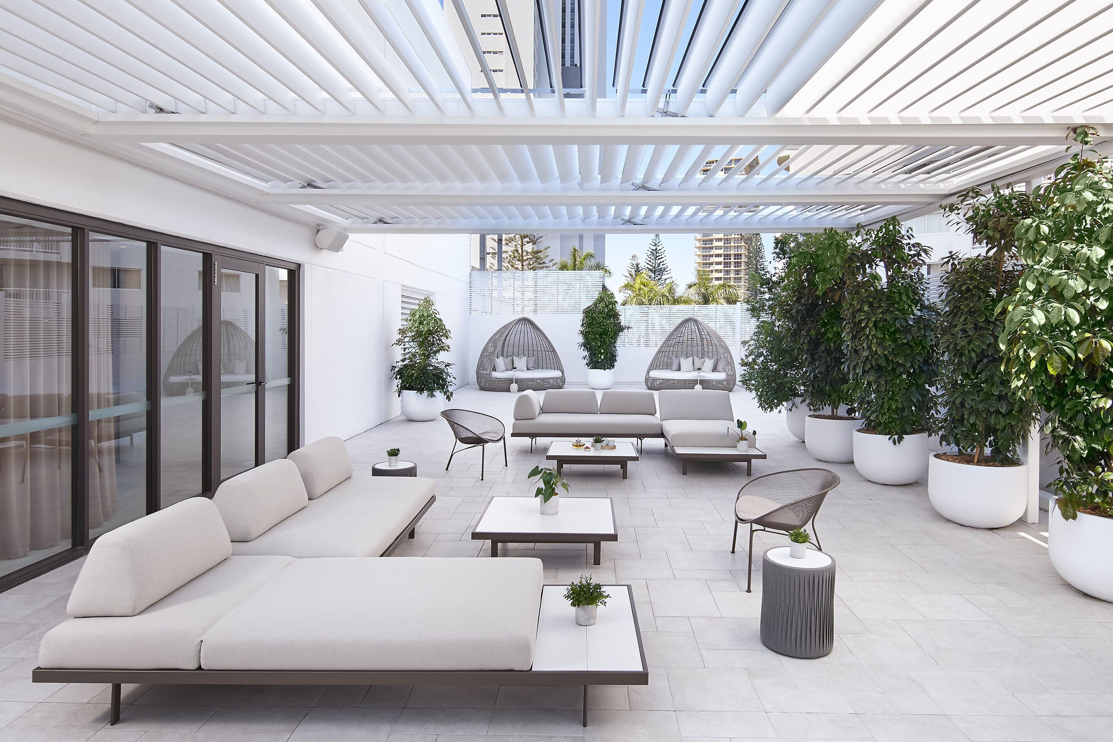 couples treatment room(s), sauna, hot tub, steam room, body treatments