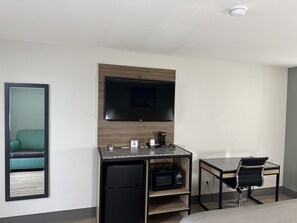 Desk, free WiFi, bed sheets