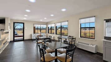 包含每日欧式早餐