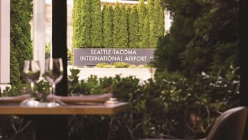 Daily full breakfast for a fee