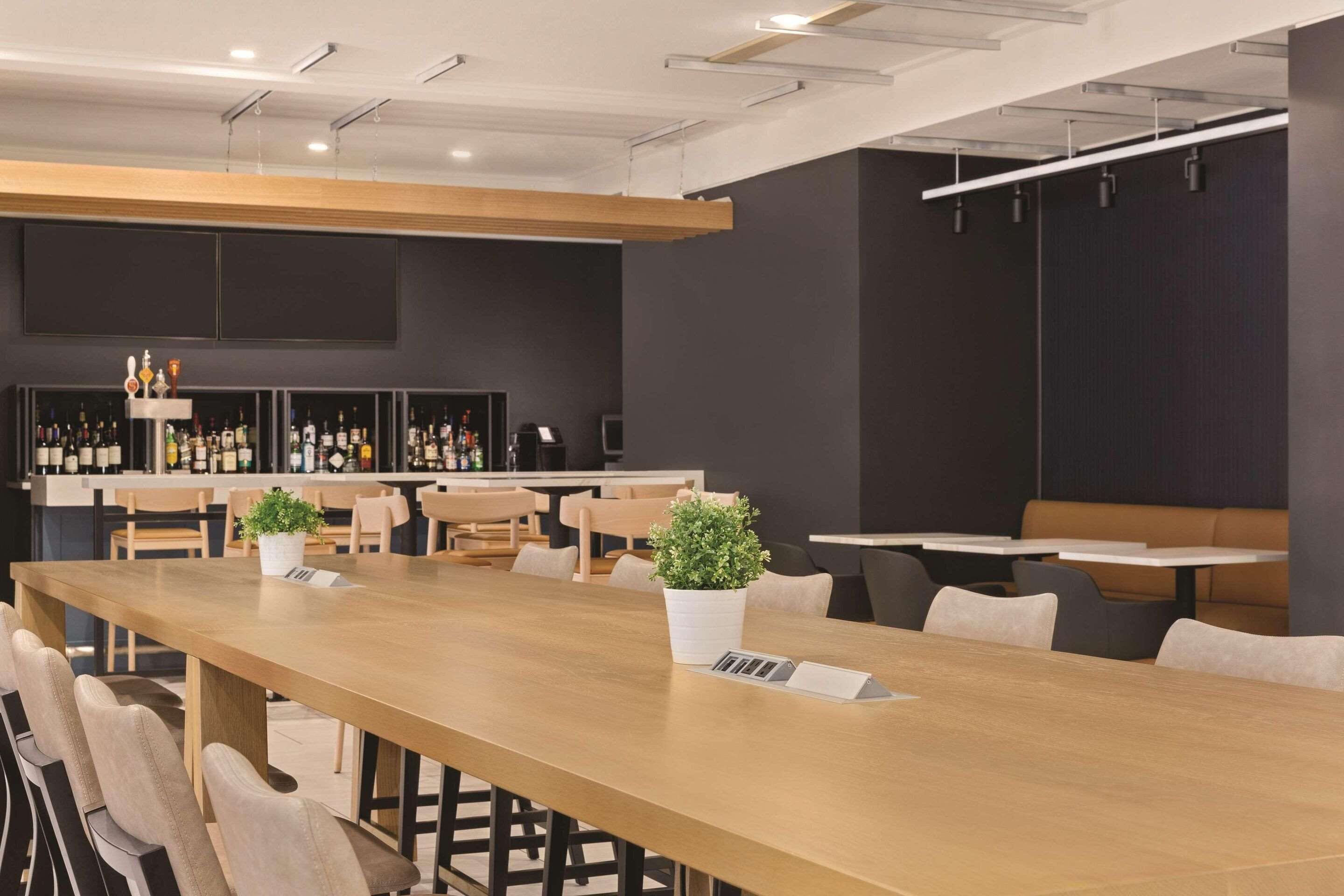 Photo - Radisson Hotel Seattle Airport