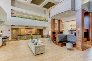 Lobby - Hilton Phoenix Airport (Phoenix)