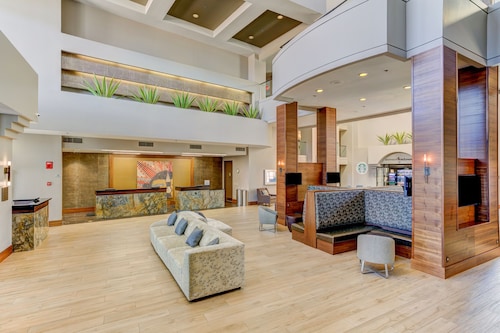 Hilton Phoenix Airport