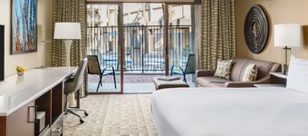 Hilton Phoenix Airport