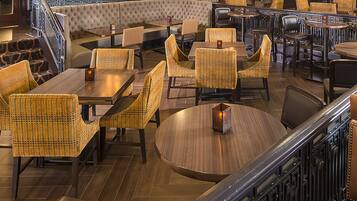 Breakfast, lunch, dinner served; local cuisine