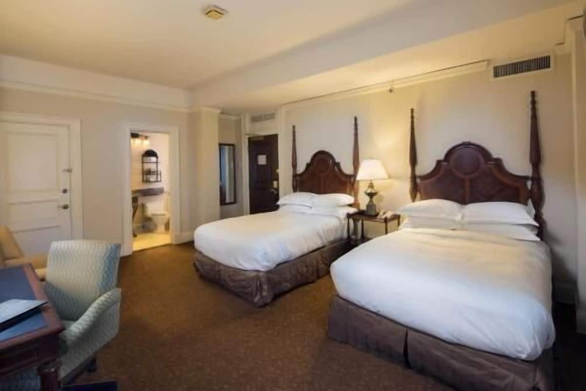 Premium bedding, pillowtop beds, in-room safe, desk