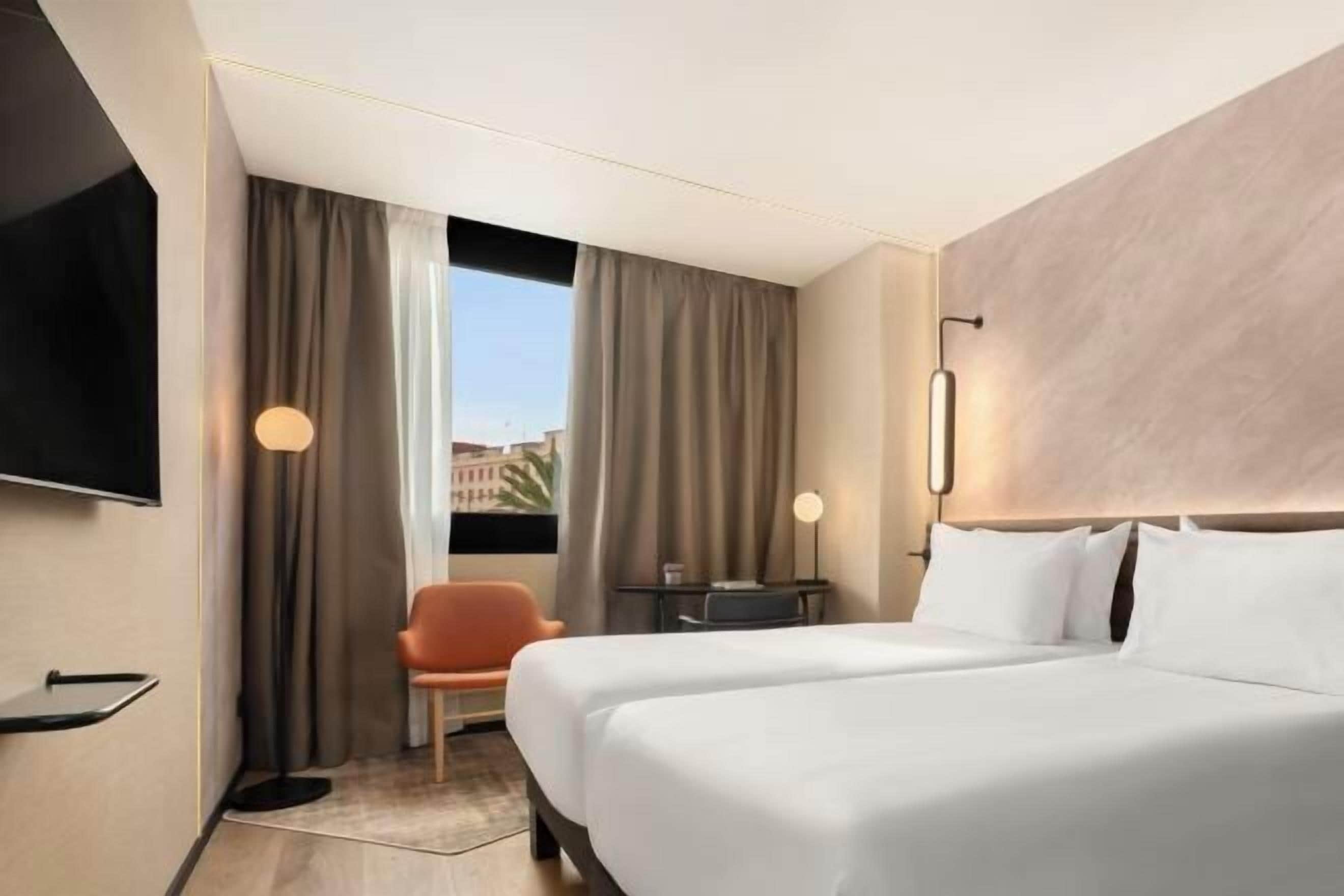 ミニバー、防音設備、WiFi (無料)、ベッドシーツ