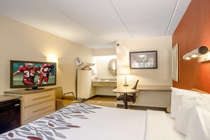 Escritorio, wifi gratis, ropa de cama