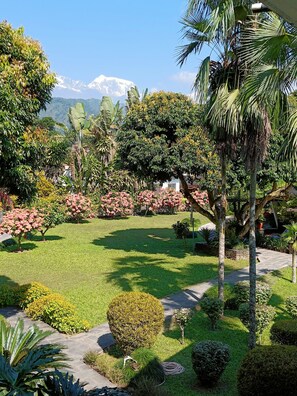 Heritage Room | Garden view - Fish Tail Lodge (Pokhara)