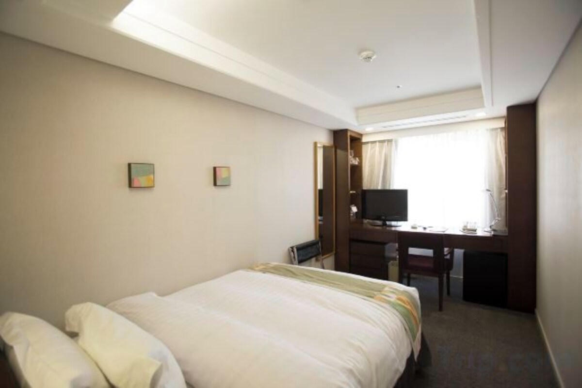 Business Single Room