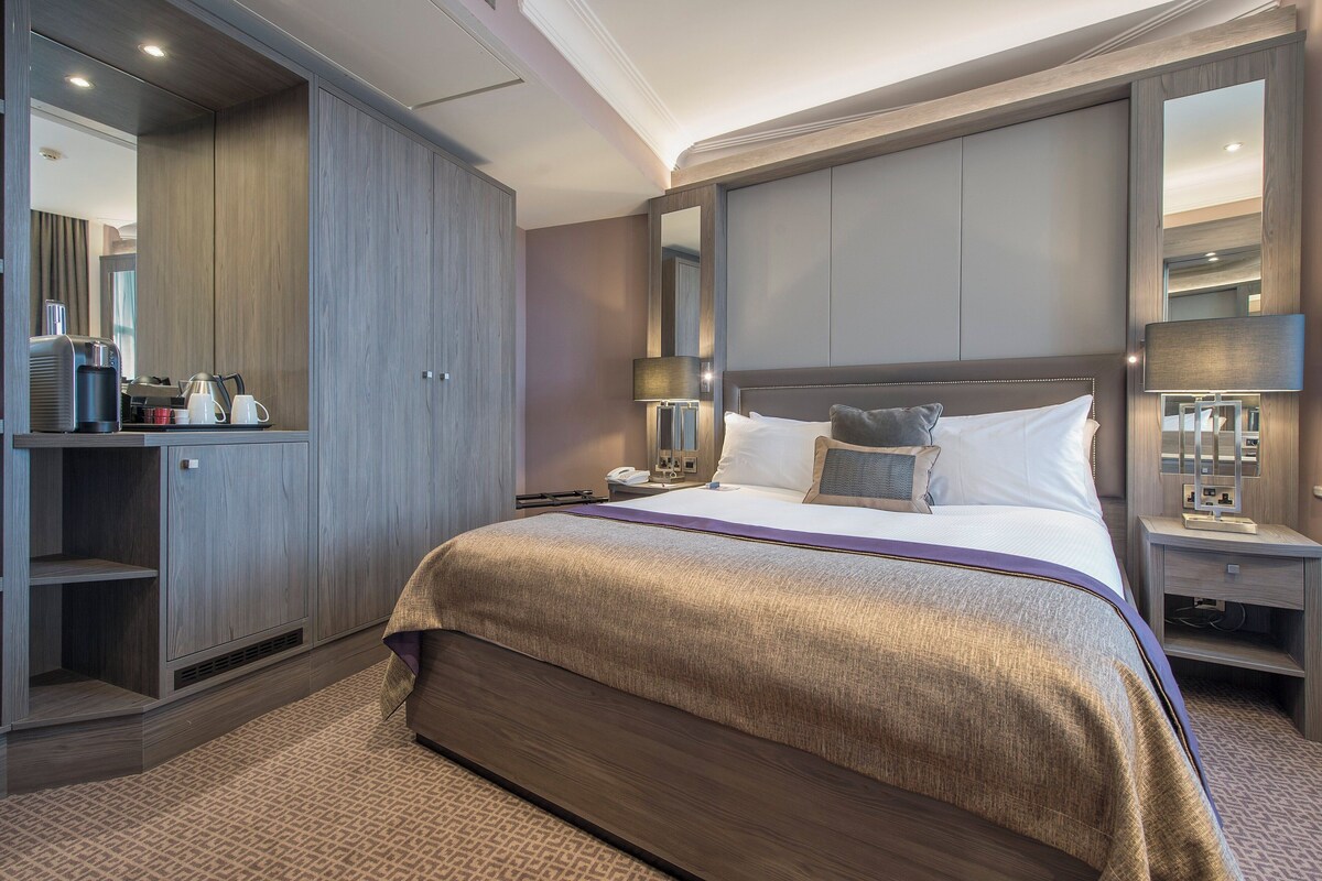 Literie de qualité supérieure, minibar, coffres-forts dans les chambres