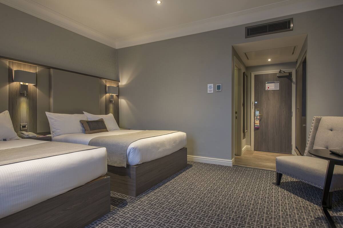 Standard Room, 2 Double Beds