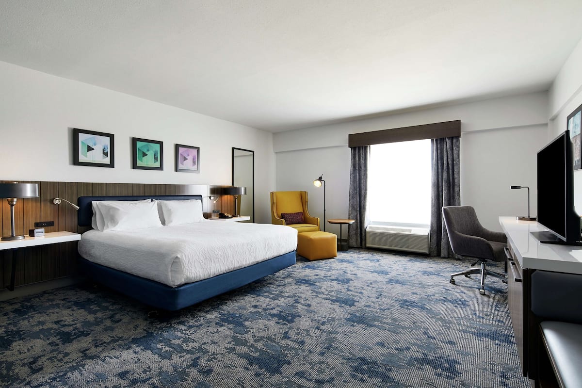 In-room safe, desk, laptop workspace, blackout drapes