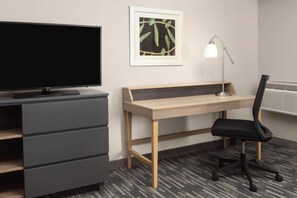 Studiosuite, 1 King-Bett, Nichtraucher | Bettwäsche aus ägyptischer Baumwolle, hochwertige Bettwaren