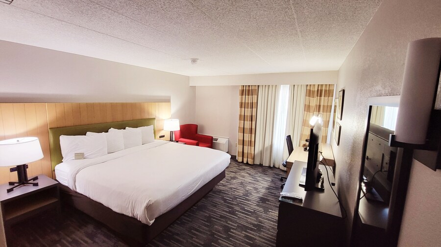 Wingate by Wyndham Lincoln Airport East I-80