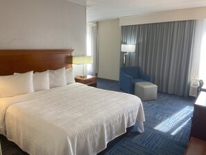 Premium bedding, down duvets, individually furnished, desk