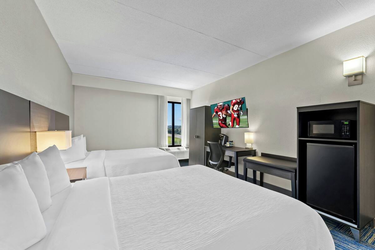 Superior Room, 2 Queen Beds, Non Smoking
