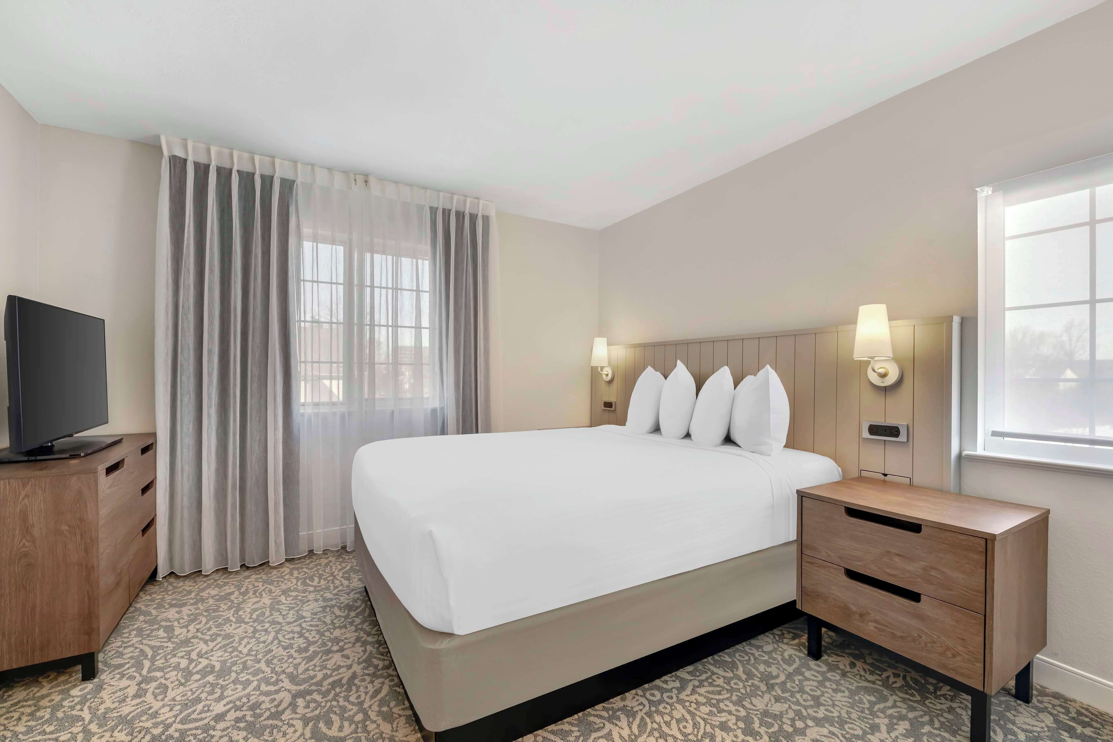 suite, 2 queen beds (two bedroom) | 2 bedrooms, egyptian cotton sheets, premium bedding, pillow-top beds
