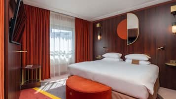 Suite, 1 King Bed (L'envol)