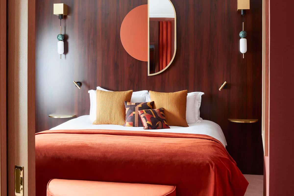 Suite, 1 trÚs grand lit (L'envol) | Literie de qualité supérieure, surmatelas