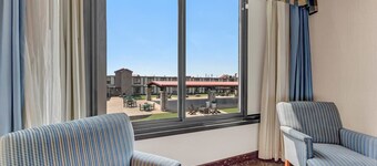 Buffalo Airport Hotel