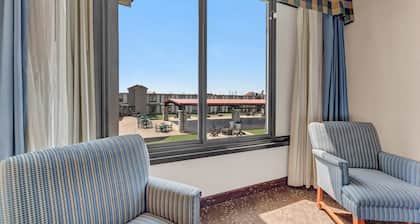 Buffalo Airport Hotel