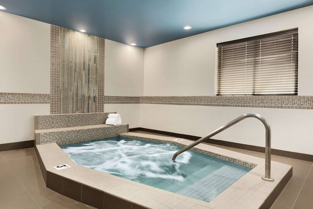 Hampton Inn Clackamas