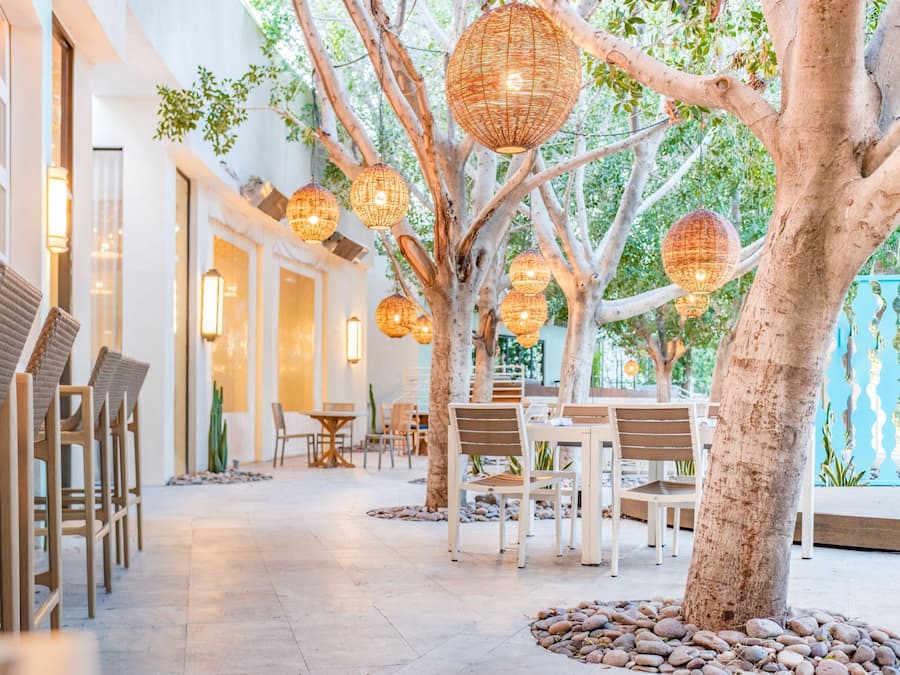 2 restaurantes, café da manhã, culinária americana