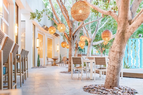 Riviera Resort Palm Springs