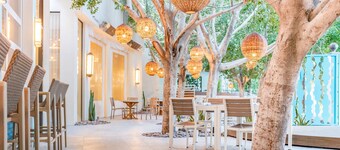 Riviera Resort Palm Springs