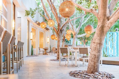 Riviera Resort Palm Springs