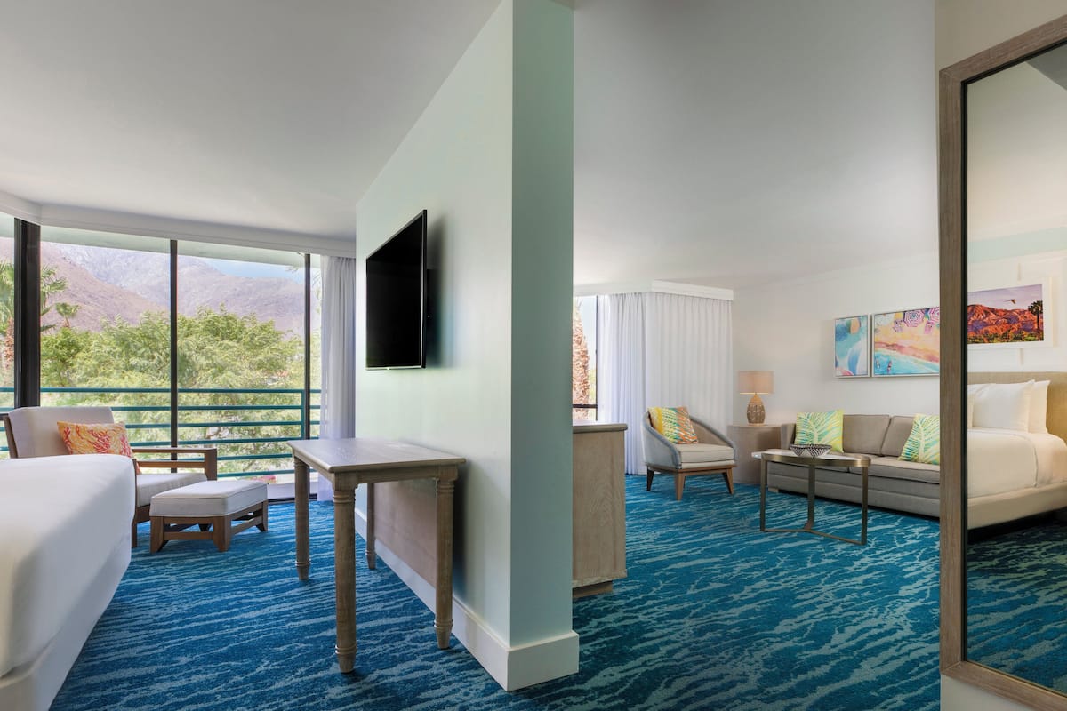 Suite, 1 King Bed with Sofa bed (Palo Verde)