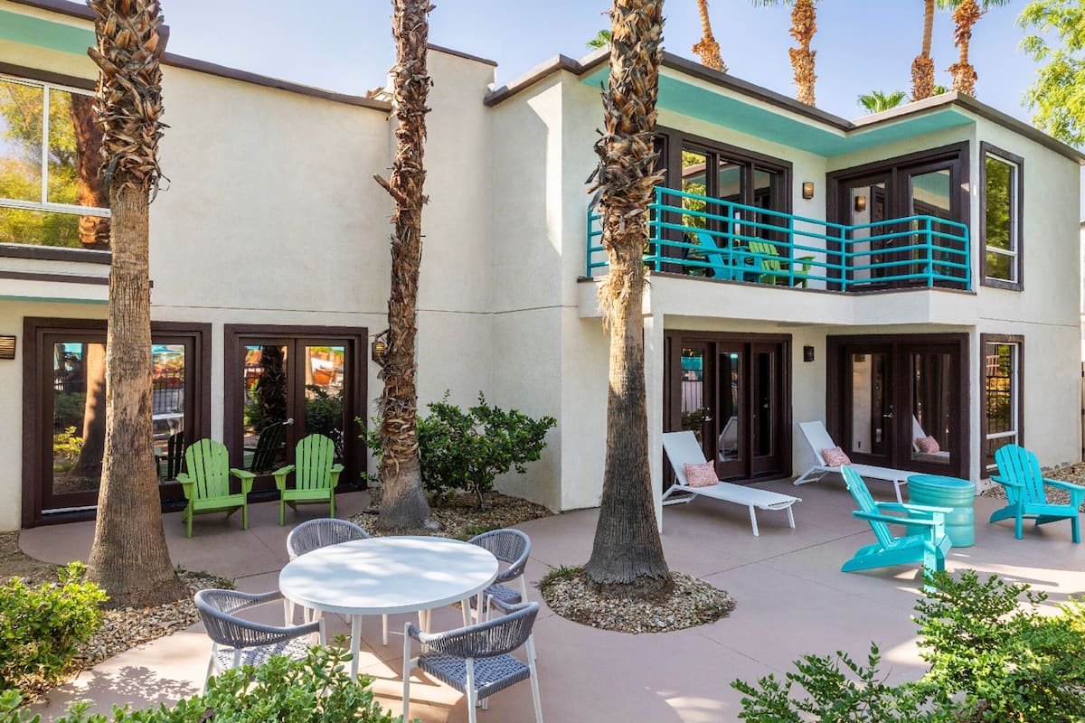 Jimmy Buffett Suite | 1 bedroom, Egyptian cotton sheets, premium bedding, pillowtop beds