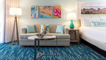 1 bedroom, Egyptian cotton sheets, premium bedding, pillowtop beds at Riviera Resort Palm Springs