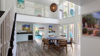 Jimmy Buffett Suite | 1 bedroom, Egyptian cotton sheets, premium bedding, pillowtop beds at Riviera Resort Palm Springs
