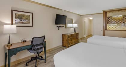 Best Western PLUS Morristown Inn-Florham Park
