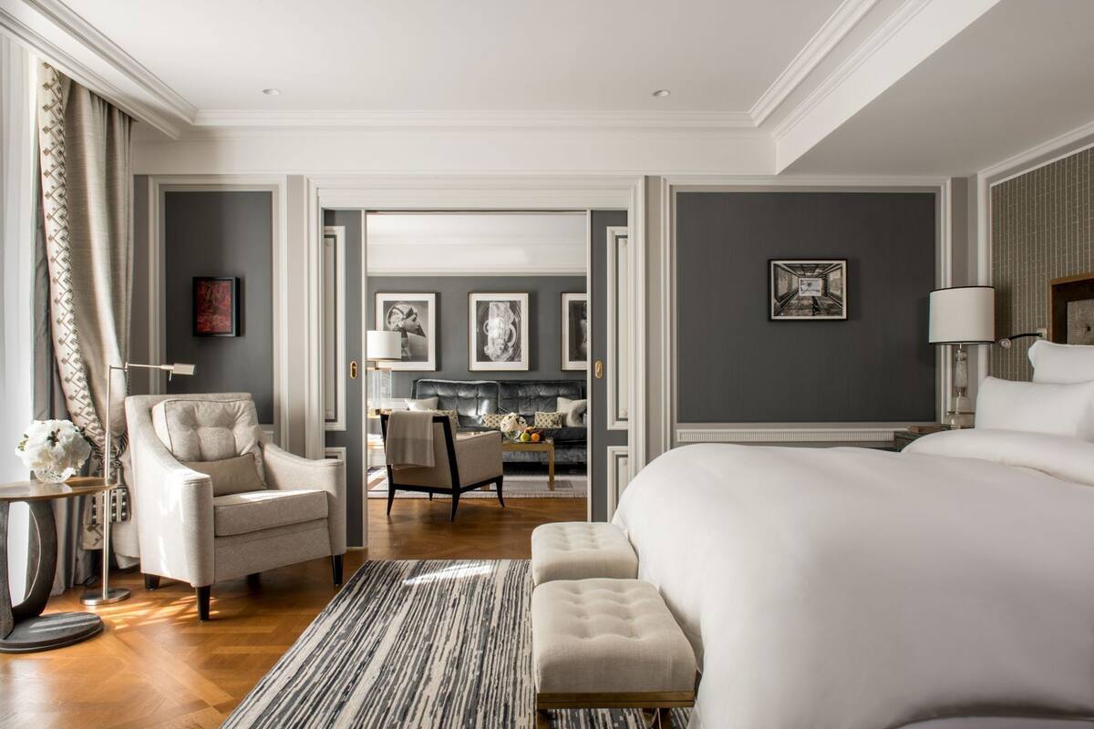 1 bedroom, premium bedding, minibar, in-room safe