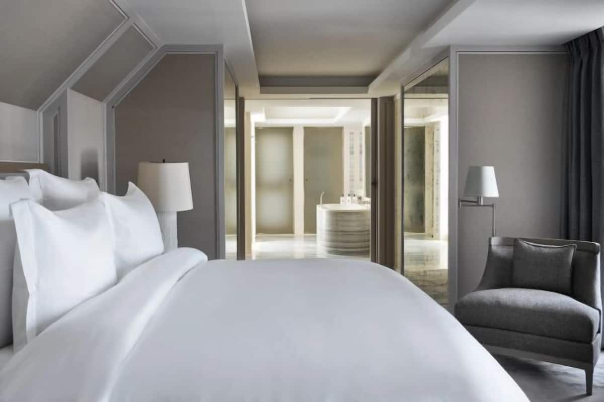 1 Schlafzimmer, hochwertige Bettwaren, Minibar, Zimmersafe