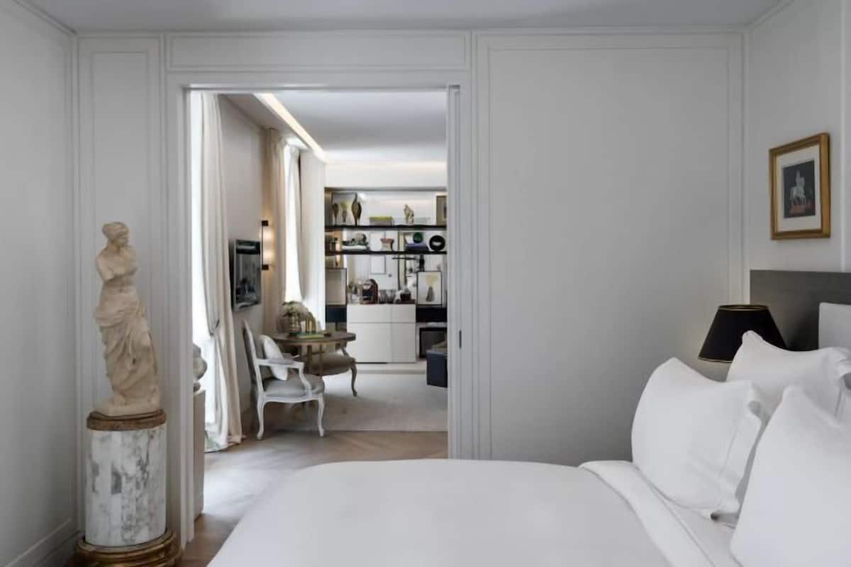 1 Schlafzimmer, hochwertige Bettwaren, Minibar, Zimmersafe