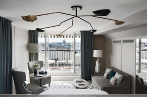 Atelier d Artiste Suite, Le Peintre - Hôtel de Crillon A Rosewood Hotel (Paris)