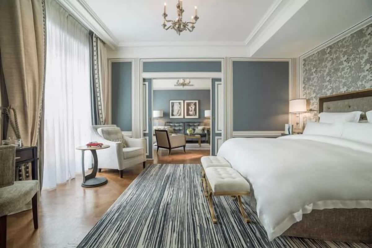 1 Schlafzimmer, hochwertige Bettwaren, Minibar, Zimmersafe