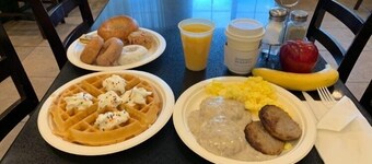 Ramada by Wyndham Portland
