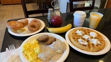 Petit déjeuner continental compris tous les jours