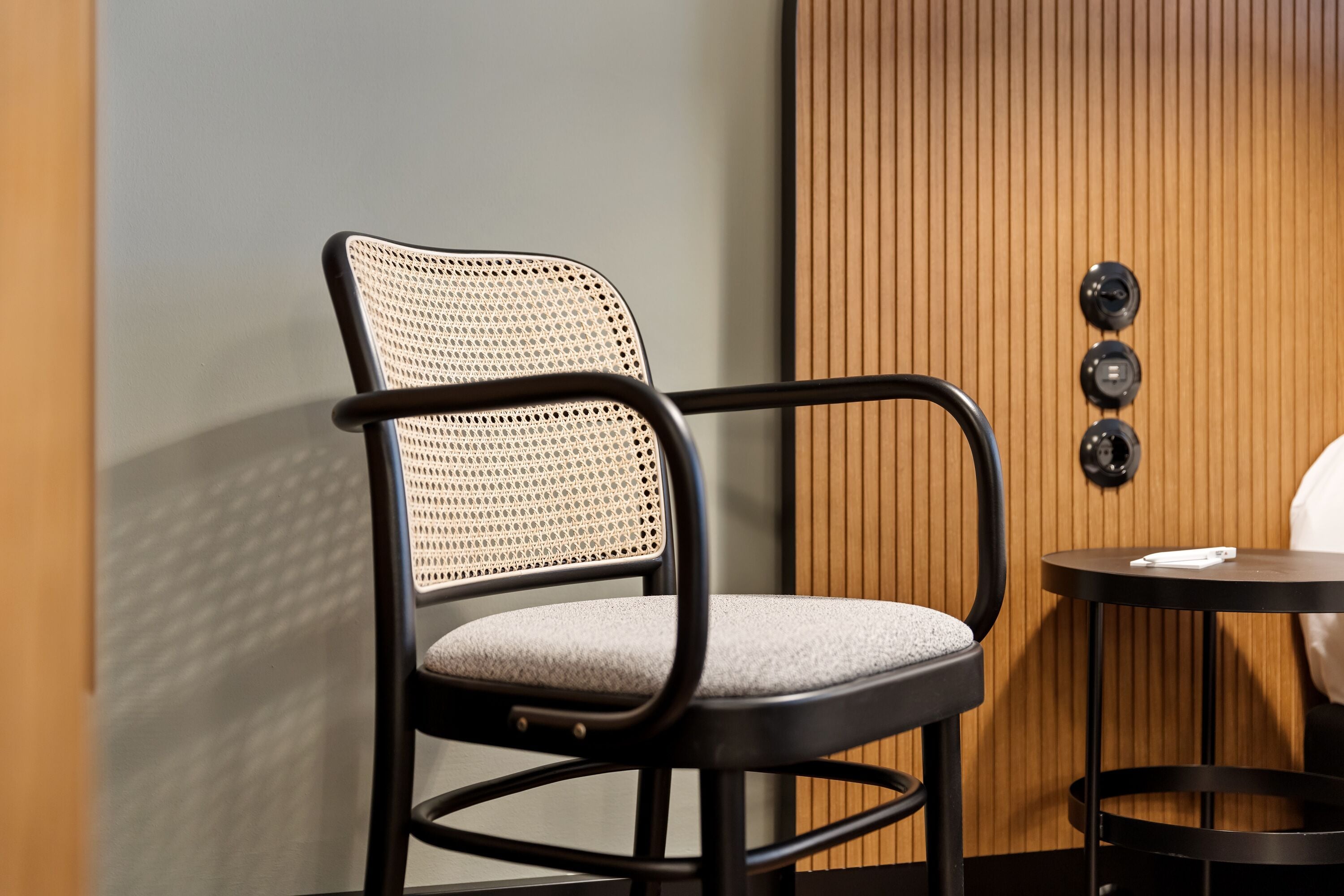 hypo-allergenic bedding, minibar, in-room safe, soundproofing